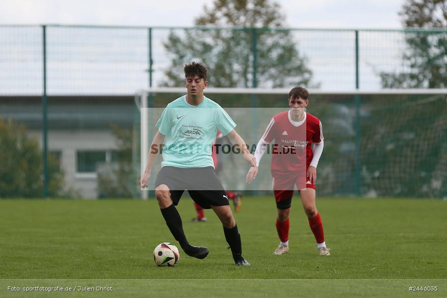 Sportgelände Oberndorf, Bischbrunn, 13.10.2024, sport, action, Fussball, BFV, 14. Spieltag, Kreisklasse Würzburg Gr. 3, FCK, SVB, (SG 1) FC Karsbach, (SG 1) SV Bischbrunn - Bild-ID: 2446035