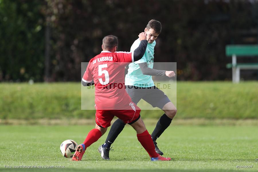Sportgelände Oberndorf, Bischbrunn, 13.10.2024, sport, action, Fussball, BFV, 14. Spieltag, Kreisklasse Würzburg Gr. 3, FCK, SVB, (SG 1) FC Karsbach, (SG 1) SV Bischbrunn - Bild-ID: 2446069