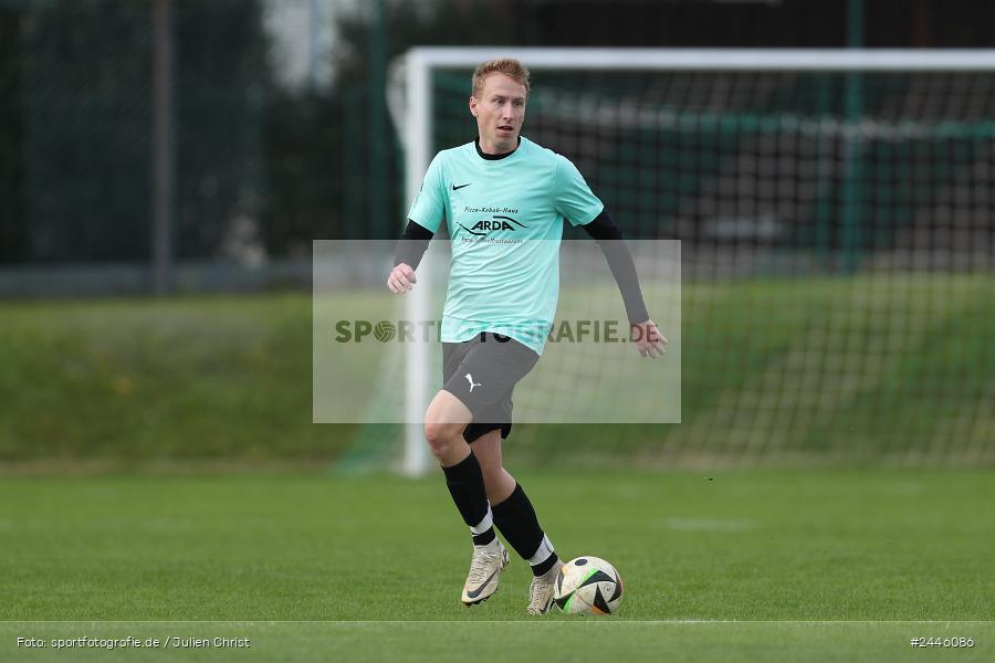 Sportgelände Oberndorf, Bischbrunn, 13.10.2024, sport, action, Fussball, BFV, 14. Spieltag, Kreisklasse Würzburg Gr. 3, FCK, SVB, (SG 1) FC Karsbach, (SG 1) SV Bischbrunn - Bild-ID: 2446086