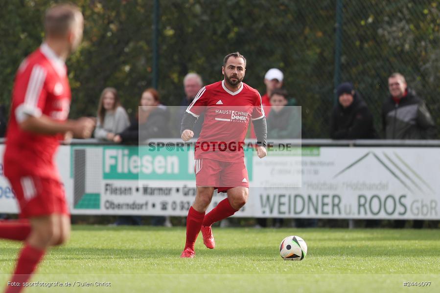 Sportgelände Oberndorf, Bischbrunn, 13.10.2024, sport, action, Fussball, BFV, 14. Spieltag, Kreisklasse Würzburg Gr. 3, FCK, SVB, (SG 1) FC Karsbach, (SG 1) SV Bischbrunn - Bild-ID: 2446097