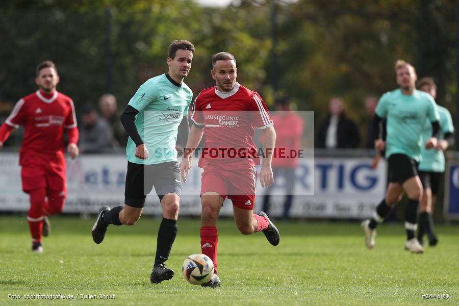 Sportgelände Oberndorf, Bischbrunn, 13.10.2024, sport, action, Fussball, BFV, 14. Spieltag, Kreisklasse Würzburg Gr. 3, FCK, SVB, (SG 1) FC Karsbach, (SG 1) SV Bischbrunn - Bild-ID: 2446139
