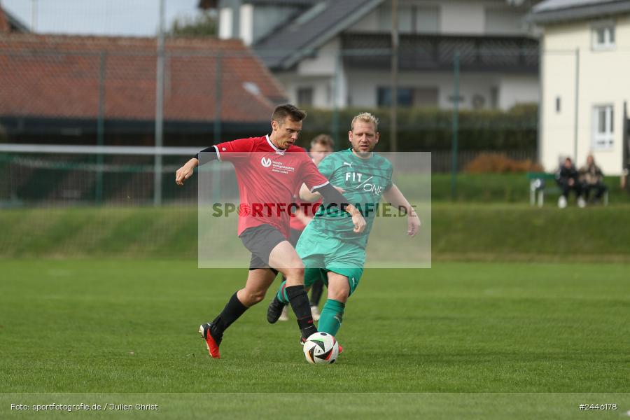 Sportgelände Oberndorf, Bischbrunn, 13.10.2024, sport, action, Fussball, BFV, 12. Spieltag, A-Klasse Würzburg Gr. 4, SGH, SVB, (SG 2) SG Hettstadt, (SG 2) SV Bischbrunn - Bild-ID: 2446178