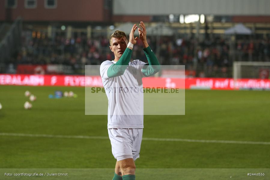 AKON Arena, Würzburg, 18.10.2024, sport, action, Fussball, BFV, 15. Spieltag, Regionalliga Bayern, FCS, FWK, 1. FC Schweinfurt 1905, FC Würzburger Kickers - Bild-ID: 2446536