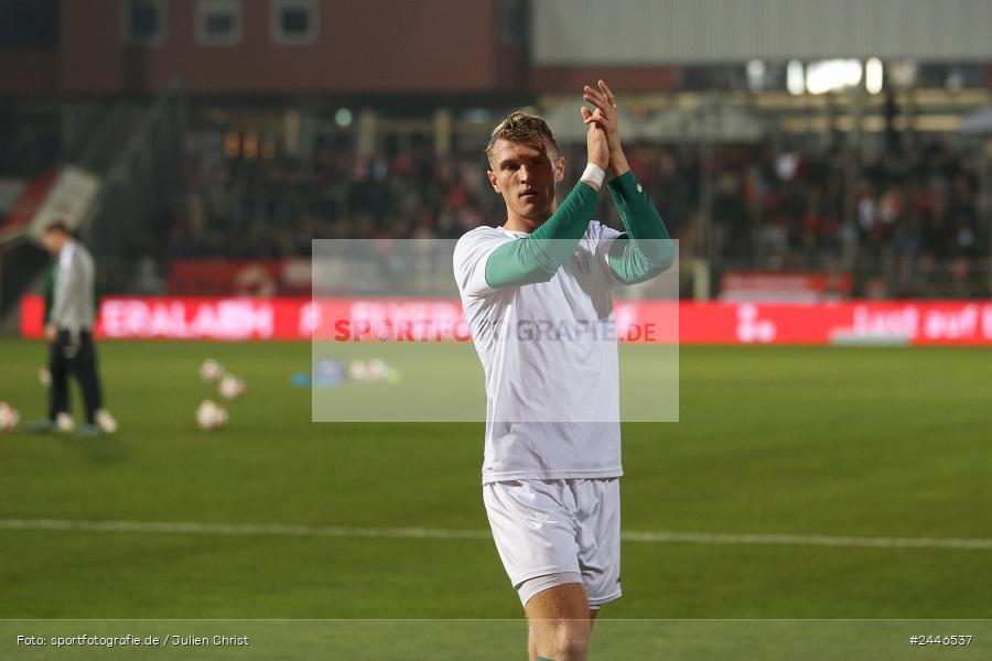 AKON Arena, Würzburg, 18.10.2024, sport, action, Fussball, BFV, 15. Spieltag, Regionalliga Bayern, FCS, FWK, 1. FC Schweinfurt 1905, FC Würzburger Kickers - Bild-ID: 2446537