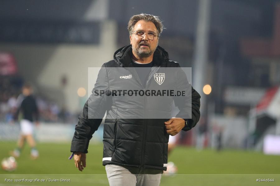 AKON Arena, Würzburg, 18.10.2024, sport, action, Fussball, BFV, 15. Spieltag, Regionalliga Bayern, FCS, FWK, 1. FC Schweinfurt 1905, FC Würzburger Kickers - Bild-ID: 2446544