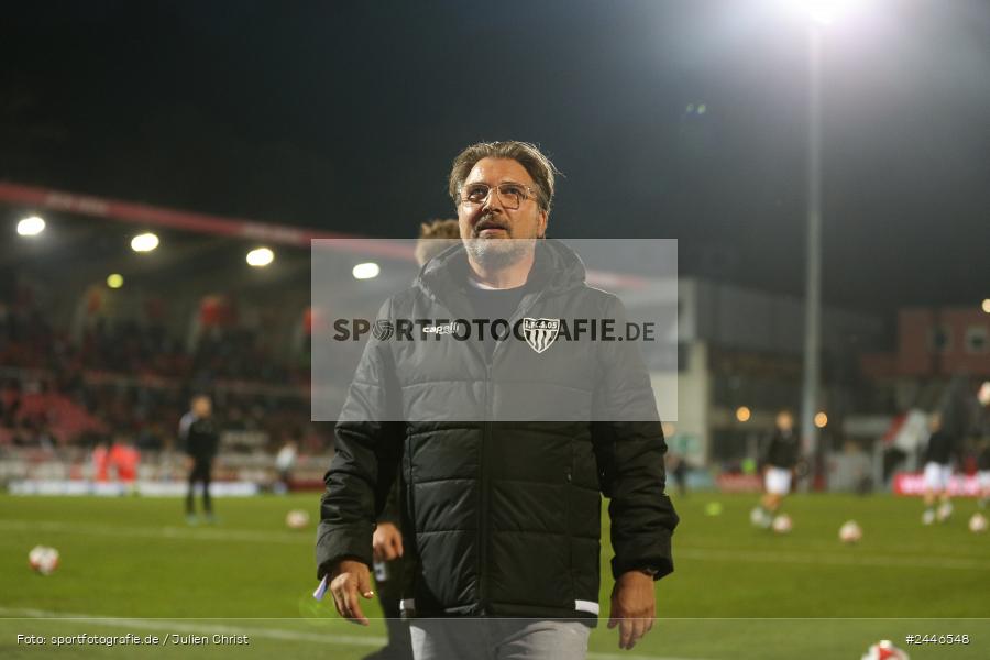AKON Arena, Würzburg, 18.10.2024, sport, action, Fussball, BFV, 15. Spieltag, Regionalliga Bayern, FCS, FWK, 1. FC Schweinfurt 1905, FC Würzburger Kickers - Bild-ID: 2446548
