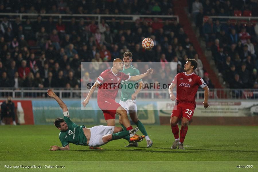 AKON Arena, Würzburg, 18.10.2024, sport, action, Fussball, BFV, 15. Spieltag, Regionalliga Bayern, FCS, FWK, 1. FC Schweinfurt 1905, FC Würzburger Kickers - Bild-ID: 2446595