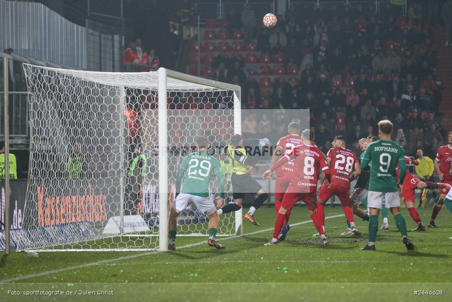 AKON Arena, Würzburg, 18.10.2024, sport, action, Fussball, BFV, 15. Spieltag, Regionalliga Bayern, FCS, FWK, 1. FC Schweinfurt 1905, FC Würzburger Kickers - Bild-ID: 2446628