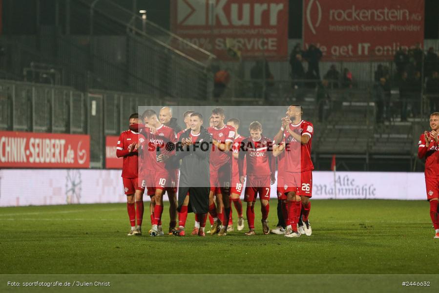 AKON Arena, Würzburg, 18.10.2024, sport, action, Fussball, BFV, 15. Spieltag, Regionalliga Bayern, FCS, FWK, 1. FC Schweinfurt 1905, FC Würzburger Kickers - Bild-ID: 2446632