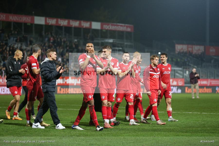 AKON Arena, Würzburg, 18.10.2024, sport, action, Fussball, BFV, 15. Spieltag, Regionalliga Bayern, FCS, FWK, 1. FC Schweinfurt 1905, FC Würzburger Kickers - Bild-ID: 2446643