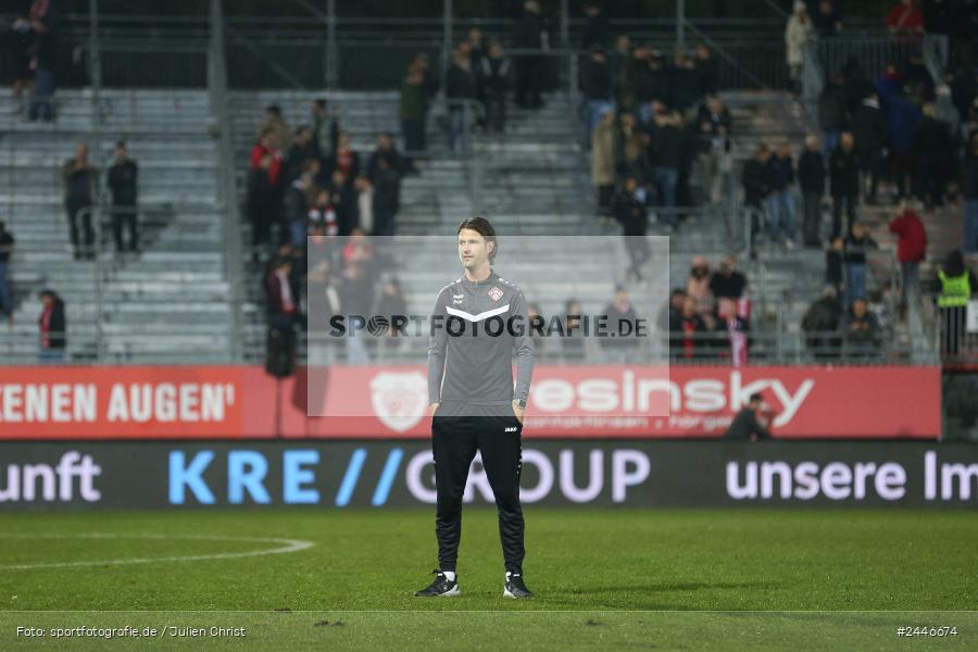 AKON Arena, Würzburg, 18.10.2024, sport, action, Fussball, BFV, 15. Spieltag, Regionalliga Bayern, FCS, FWK, 1. FC Schweinfurt 1905, FC Würzburger Kickers - Bild-ID: 2446674