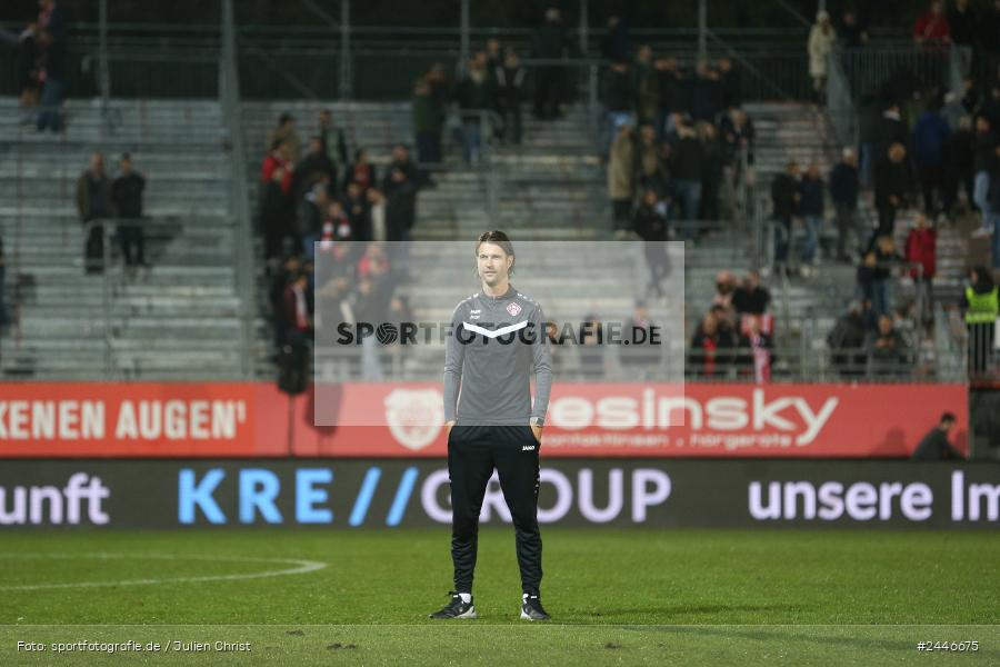 AKON Arena, Würzburg, 18.10.2024, sport, action, Fussball, BFV, 15. Spieltag, Regionalliga Bayern, FCS, FWK, 1. FC Schweinfurt 1905, FC Würzburger Kickers - Bild-ID: 2446675