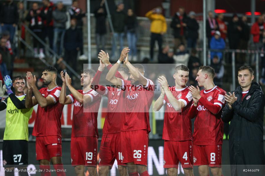AKON Arena, Würzburg, 18.10.2024, sport, action, Fussball, BFV, 15. Spieltag, Regionalliga Bayern, FCS, FWK, 1. FC Schweinfurt 1905, FC Würzburger Kickers - Bild-ID: 2446679