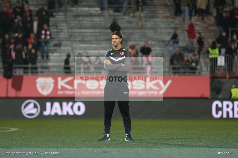 AKON Arena, Würzburg, 18.10.2024, sport, action, Fussball, BFV, 15. Spieltag, Regionalliga Bayern, FCS, FWK, 1. FC Schweinfurt 1905, FC Würzburger Kickers - Bild-ID: 2446682