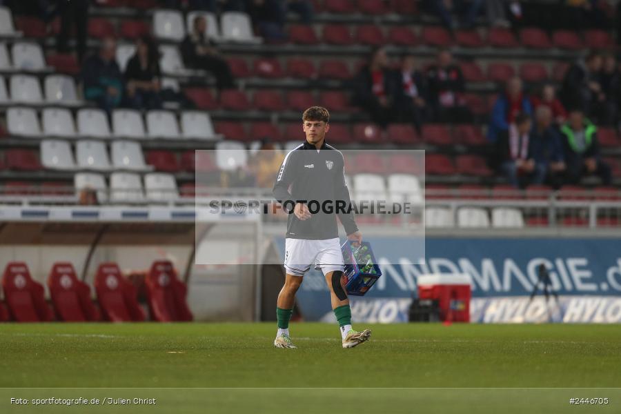 AKON Arena, Würzburg, 18.10.2024, sport, action, Fussball, BFV, 15. Spieltag, Regionalliga Bayern, FCS, FWK, 1. FC Schweinfurt 1905, FC Würzburger Kickers - Bild-ID: 2446705