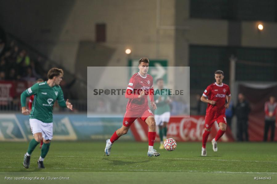 AKON Arena, Würzburg, 18.10.2024, sport, action, Fussball, BFV, 15. Spieltag, Regionalliga Bayern, FCS, FWK, 1. FC Schweinfurt 1905, FC Würzburger Kickers - Bild-ID: 2446743