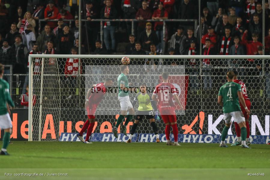 AKON Arena, Würzburg, 18.10.2024, sport, action, Fussball, BFV, 15. Spieltag, Regionalliga Bayern, FCS, FWK, 1. FC Schweinfurt 1905, FC Würzburger Kickers - Bild-ID: 2446748
