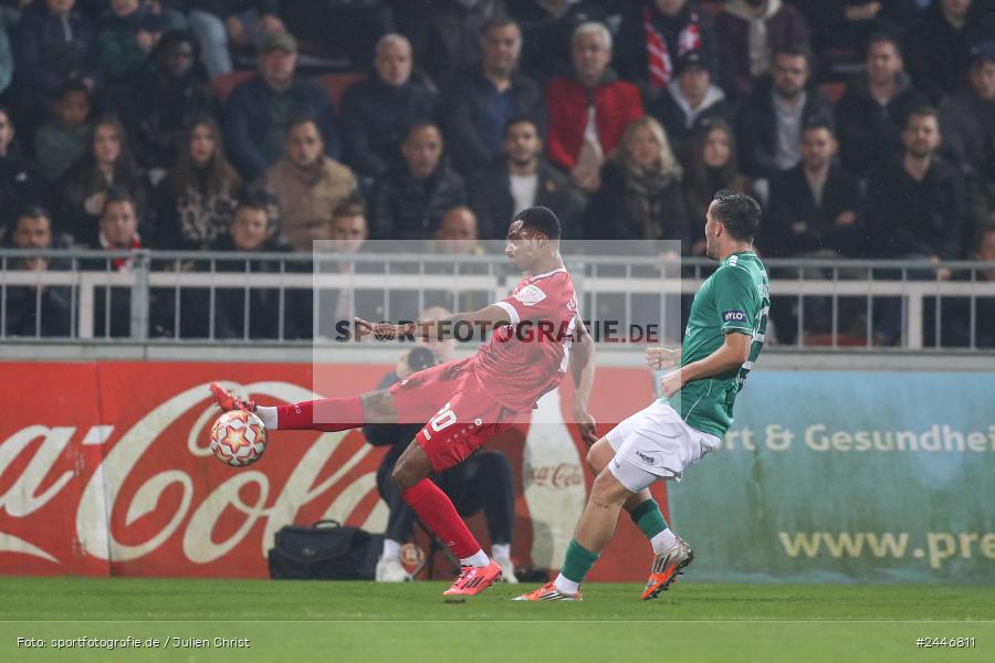 AKON Arena, Würzburg, 18.10.2024, sport, action, Fussball, BFV, 15. Spieltag, Regionalliga Bayern, FCS, FWK, 1. FC Schweinfurt 1905, FC Würzburger Kickers - Bild-ID: 2446811