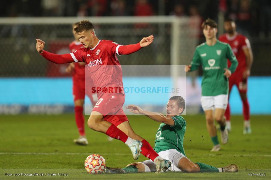 AKON Arena, Würzburg, 18.10.2024, sport, action, Fussball, BFV, 15. Spieltag, Regionalliga Bayern, FCS, FWK, 1. FC Schweinfurt 1905, FC Würzburger Kickers - Bild-ID: 2446825