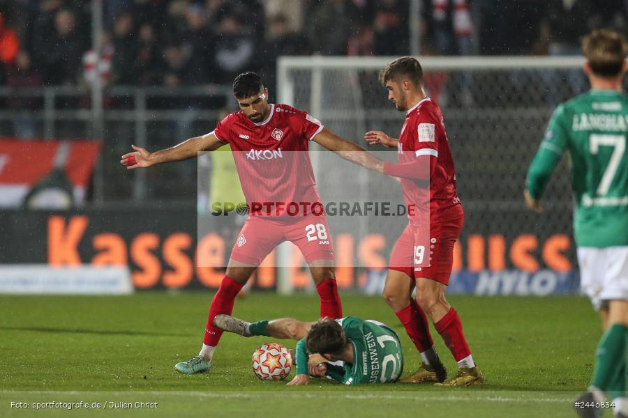 AKON Arena, Würzburg, 18.10.2024, sport, action, Fussball, BFV, 15. Spieltag, Regionalliga Bayern, FCS, FWK, 1. FC Schweinfurt 1905, FC Würzburger Kickers - Bild-ID: 2446834