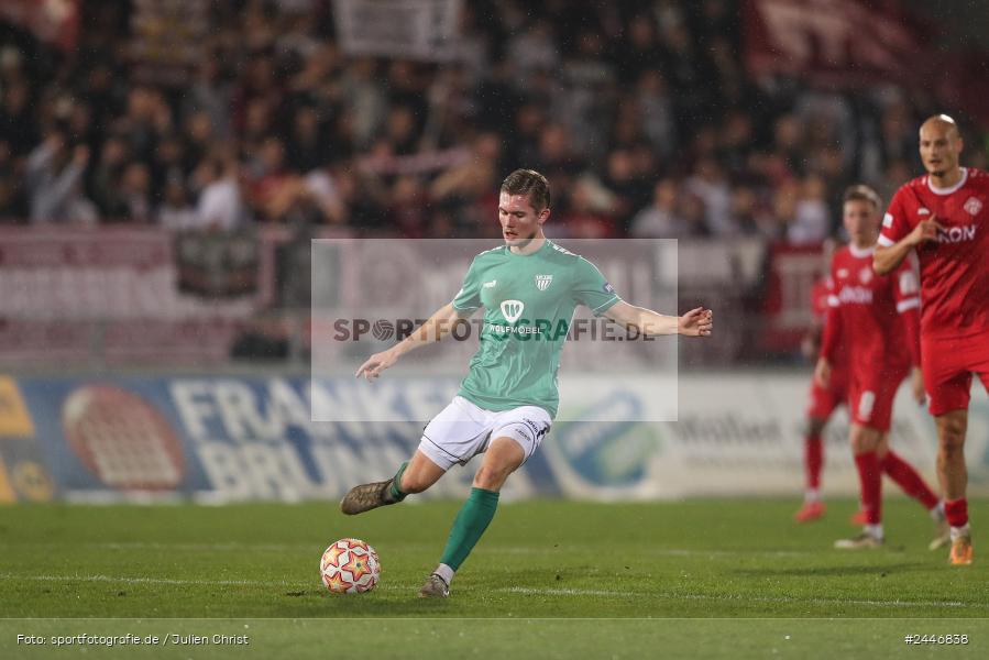 AKON Arena, Würzburg, 18.10.2024, sport, action, Fussball, BFV, 15. Spieltag, Regionalliga Bayern, FCS, FWK, 1. FC Schweinfurt 1905, FC Würzburger Kickers - Bild-ID: 2446838