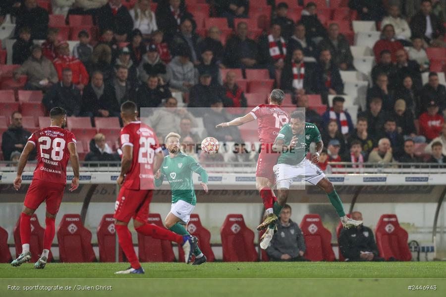 AKON Arena, Würzburg, 18.10.2024, sport, action, Fussball, BFV, 15. Spieltag, Regionalliga Bayern, FCS, FWK, 1. FC Schweinfurt 1905, FC Würzburger Kickers - Bild-ID: 2446943