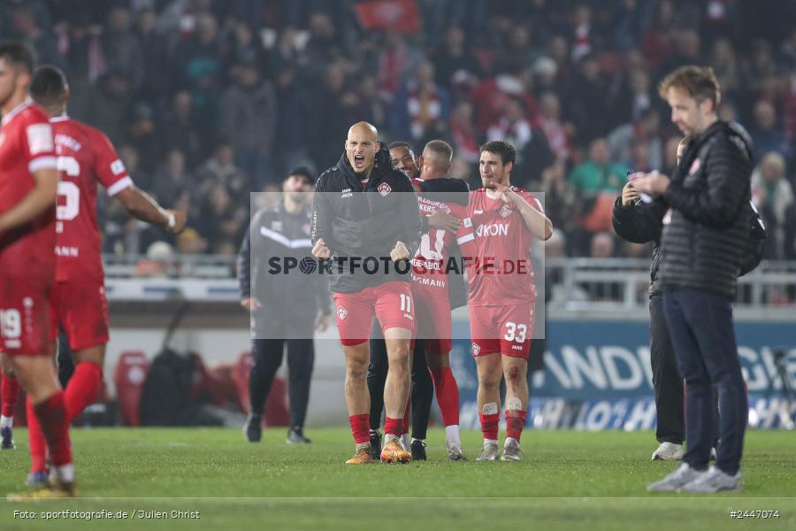 AKON Arena, Würzburg, 18.10.2024, sport, action, Fussball, BFV, 15. Spieltag, Regionalliga Bayern, FCS, FWK, 1. FC Schweinfurt 1905, FC Würzburger Kickers - Bild-ID: 2447074