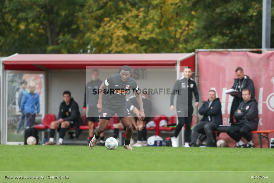 NGN-Arena, Aubstadt, 19.10.2024, sport, action, Fussball, BFV, 15. Spieltag, Regionalliga Bayern, HAN, AUB, SpVgg Hankofen-Hailing, TSV Aubstadt - Bild-ID: 2447944