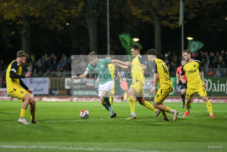Sachs-Stadion, Schweinfurt, 22.10.2024, sport, action, Fussball, BFV, 16. Spieltag, Regionalliga Bayern, DJK, FCS, DJK Vilzing, 1. FC Schweinfurt 1905 - Bild-ID: 2448198