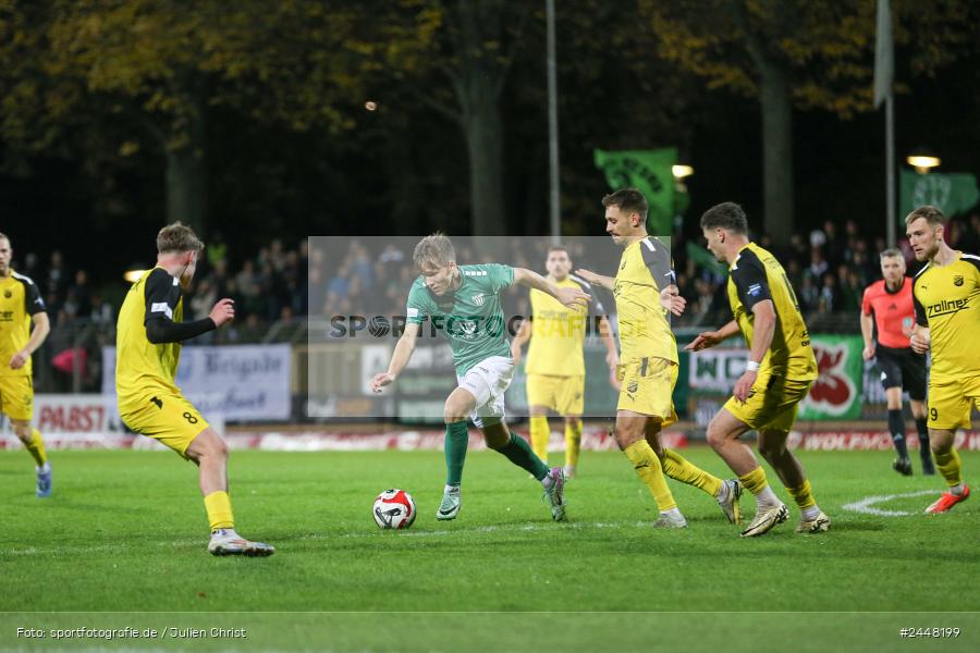Sachs-Stadion, Schweinfurt, 22.10.2024, sport, action, Fussball, BFV, 16. Spieltag, Regionalliga Bayern, DJK, FCS, DJK Vilzing, 1. FC Schweinfurt 1905 - Bild-ID: 2448199