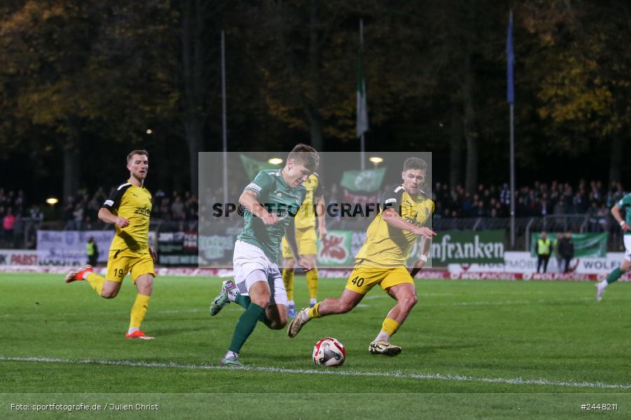 Sachs-Stadion, Schweinfurt, 22.10.2024, sport, action, Fussball, BFV, 16. Spieltag, Regionalliga Bayern, DJK, FCS, DJK Vilzing, 1. FC Schweinfurt 1905 - Bild-ID: 2448211