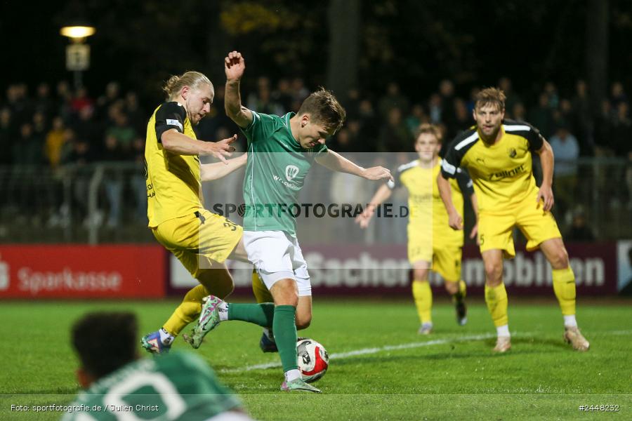 Sachs-Stadion, Schweinfurt, 22.10.2024, sport, action, Fussball, BFV, 16. Spieltag, Regionalliga Bayern, DJK, FCS, DJK Vilzing, 1. FC Schweinfurt 1905 - Bild-ID: 2448232