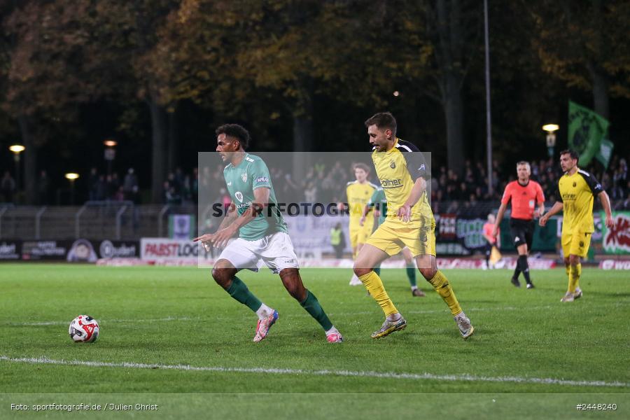 Sachs-Stadion, Schweinfurt, 22.10.2024, sport, action, Fussball, BFV, 16. Spieltag, Regionalliga Bayern, DJK, FCS, DJK Vilzing, 1. FC Schweinfurt 1905 - Bild-ID: 2448240