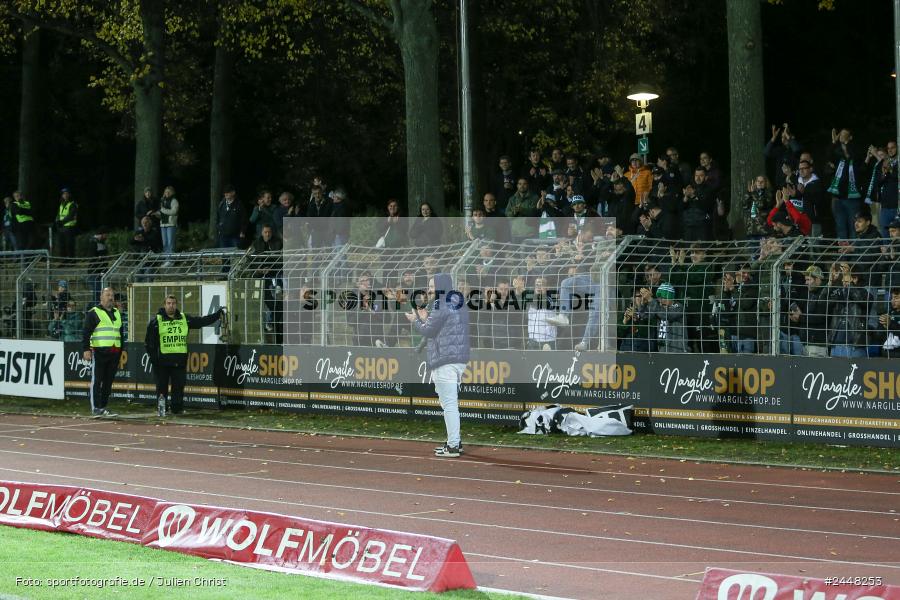 Sachs-Stadion, Schweinfurt, 22.10.2024, sport, action, Fussball, BFV, 16. Spieltag, Regionalliga Bayern, DJK, FCS, DJK Vilzing, 1. FC Schweinfurt 1905 - Bild-ID: 2448253