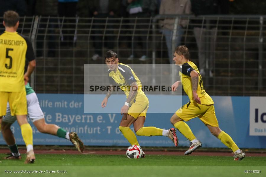 Sachs-Stadion, Schweinfurt, 22.10.2024, sport, action, Fussball, BFV, 16. Spieltag, Regionalliga Bayern, DJK, FCS, DJK Vilzing, 1. FC Schweinfurt 1905 - Bild-ID: 2448321