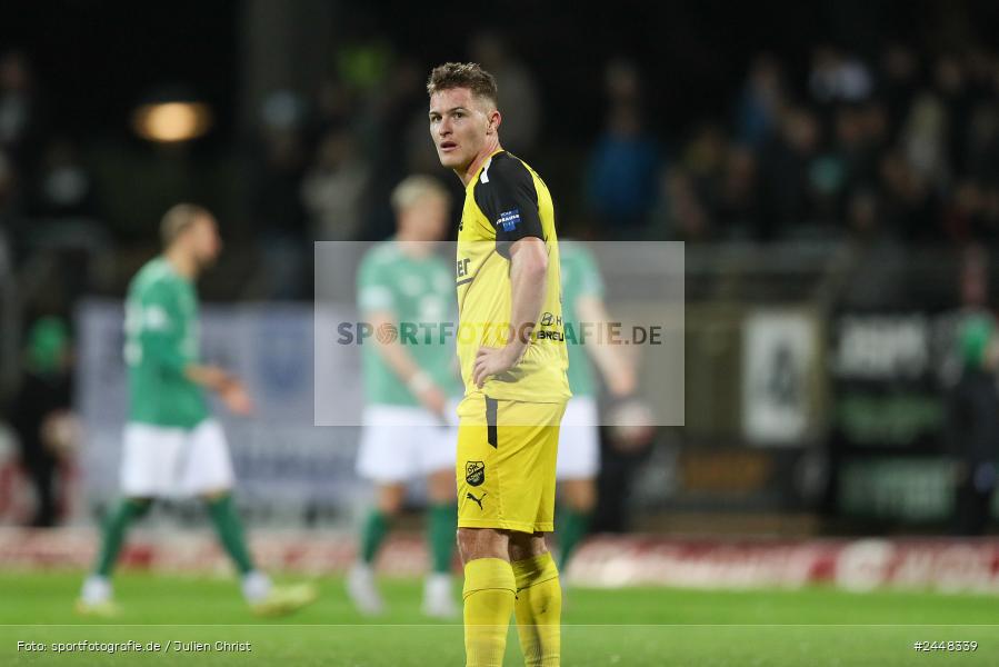 Sachs-Stadion, Schweinfurt, 22.10.2024, sport, action, Fussball, BFV, 16. Spieltag, Regionalliga Bayern, DJK, FCS, DJK Vilzing, 1. FC Schweinfurt 1905 - Bild-ID: 2448339