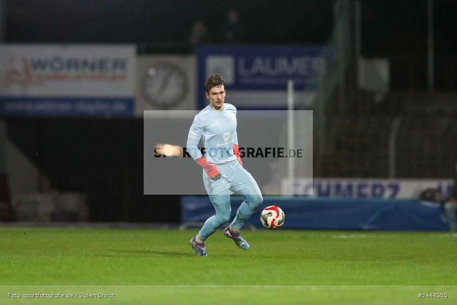 Sachs-Stadion, Schweinfurt, 22.10.2024, sport, action, Fussball, BFV, 16. Spieltag, Regionalliga Bayern, DJK, FCS, DJK Vilzing, 1. FC Schweinfurt 1905 - Bild-ID: 2448355