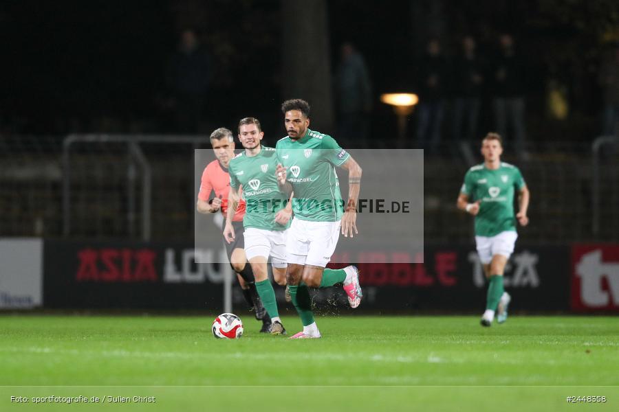 Sachs-Stadion, Schweinfurt, 22.10.2024, sport, action, Fussball, BFV, 16. Spieltag, Regionalliga Bayern, DJK, FCS, DJK Vilzing, 1. FC Schweinfurt 1905 - Bild-ID: 2448358