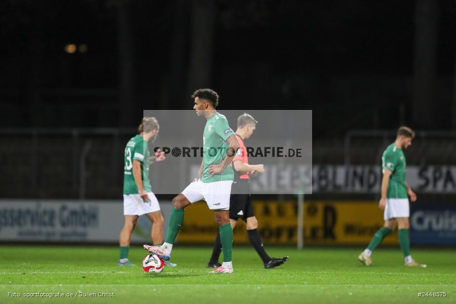 Sachs-Stadion, Schweinfurt, 22.10.2024, sport, action, Fussball, BFV, 16. Spieltag, Regionalliga Bayern, DJK, FCS, DJK Vilzing, 1. FC Schweinfurt 1905 - Bild-ID: 2448575