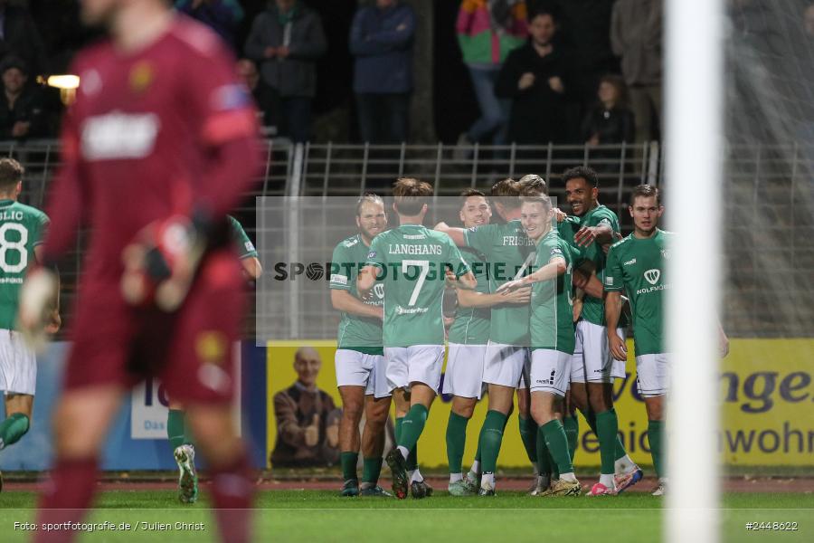 Sachs-Stadion, Schweinfurt, 22.10.2024, sport, action, Fussball, BFV, 16. Spieltag, Regionalliga Bayern, DJK, FCS, DJK Vilzing, 1. FC Schweinfurt 1905 - Bild-ID: 2448622