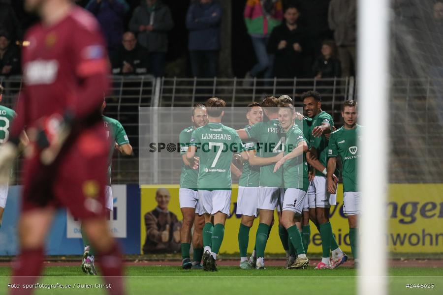Sachs-Stadion, Schweinfurt, 22.10.2024, sport, action, Fussball, BFV, 16. Spieltag, Regionalliga Bayern, DJK, FCS, DJK Vilzing, 1. FC Schweinfurt 1905 - Bild-ID: 2448623