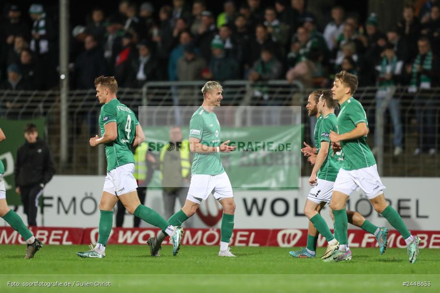 Sachs-Stadion, Schweinfurt, 22.10.2024, sport, action, Fussball, BFV, 16. Spieltag, Regionalliga Bayern, DJK, FCS, DJK Vilzing, 1. FC Schweinfurt 1905 - Bild-ID: 2448633