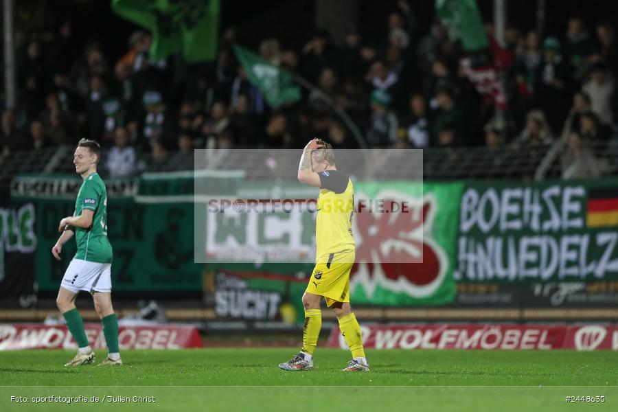 Sachs-Stadion, Schweinfurt, 22.10.2024, sport, action, Fussball, BFV, 16. Spieltag, Regionalliga Bayern, DJK, FCS, DJK Vilzing, 1. FC Schweinfurt 1905 - Bild-ID: 2448635