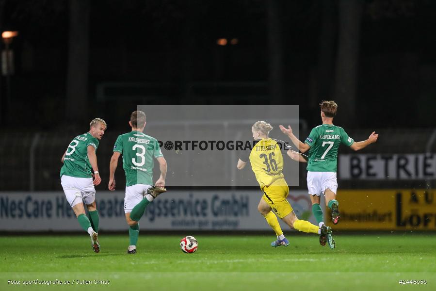 Sachs-Stadion, Schweinfurt, 22.10.2024, sport, action, Fussball, BFV, 16. Spieltag, Regionalliga Bayern, DJK, FCS, DJK Vilzing, 1. FC Schweinfurt 1905 - Bild-ID: 2448636