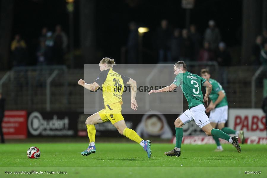 Sachs-Stadion, Schweinfurt, 22.10.2024, sport, action, Fussball, BFV, 16. Spieltag, Regionalliga Bayern, DJK, FCS, DJK Vilzing, 1. FC Schweinfurt 1905 - Bild-ID: 2448637