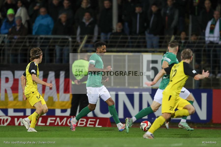 Sachs-Stadion, Schweinfurt, 22.10.2024, sport, action, Fussball, BFV, 16. Spieltag, Regionalliga Bayern, DJK, FCS, DJK Vilzing, 1. FC Schweinfurt 1905 - Bild-ID: 2448646