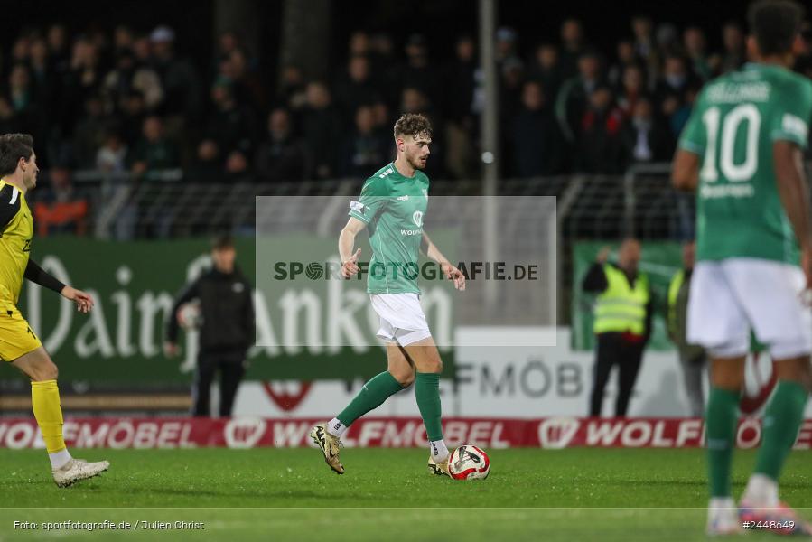 Sachs-Stadion, Schweinfurt, 22.10.2024, sport, action, Fussball, BFV, 16. Spieltag, Regionalliga Bayern, DJK, FCS, DJK Vilzing, 1. FC Schweinfurt 1905 - Bild-ID: 2448649