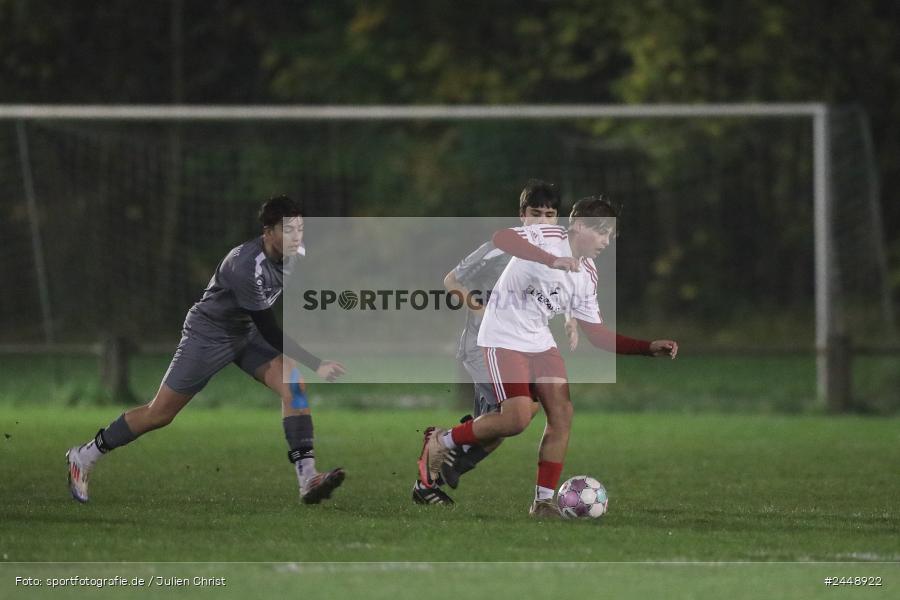 Sportgelände, Karlstadt, 25.10.2024, sport, action, Fussball, BFV, Gruppe WÜ MSP, U19, SVB, SGK, (SG) SV Rot-Weiss Bischbrunn, (SG) Kreis Karlstadt - Bild-ID: 2448922