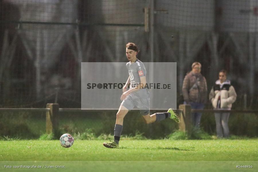 Sportgelände, Karlstadt, 25.10.2024, sport, action, Fussball, BFV, Gruppe WÜ MSP, U19, SVB, SGK, (SG) SV Rot-Weiss Bischbrunn, (SG) Kreis Karlstadt - Bild-ID: 2448936