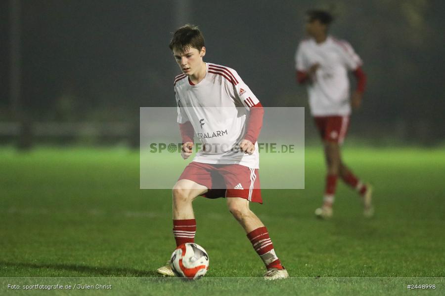 Sportgelände, Karlstadt, 25.10.2024, sport, action, Fussball, BFV, Gruppe WÜ MSP, U19, SVB, SGK, (SG) SV Rot-Weiss Bischbrunn, (SG) Kreis Karlstadt - Bild-ID: 2448998